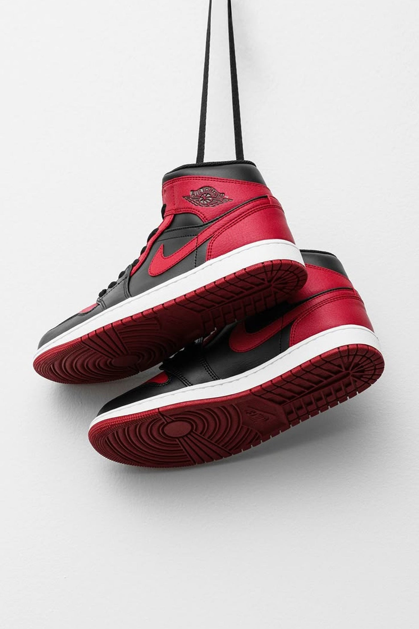 Air Mid Banned Sports V 0001